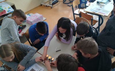 PREVODNIKI IN IZOLATORJI