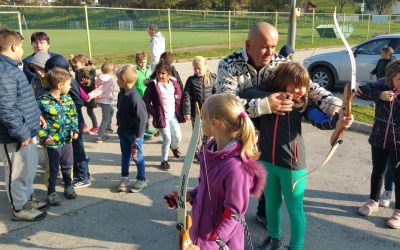 PREDSTAVITEV LOKOSTRELSTVA