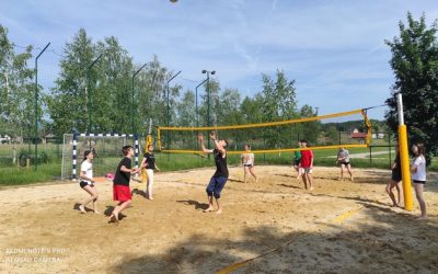 ŠPORTNI DAN – ODBOJKA NA MIVKI